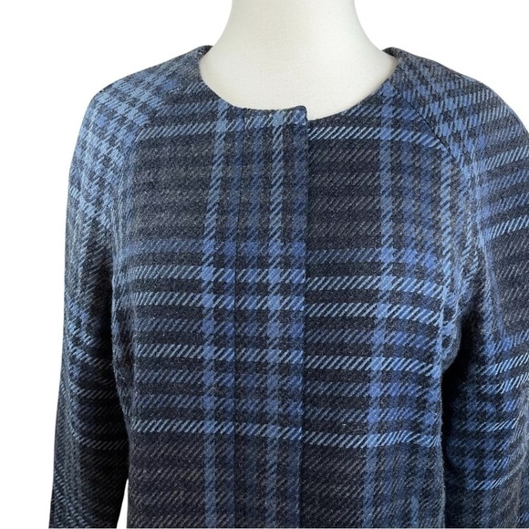 Liz Claiborne Wool Blend Plaid Herringbone Buttoned Long Coat Jacket Blue Size M - Picture 3 of 6